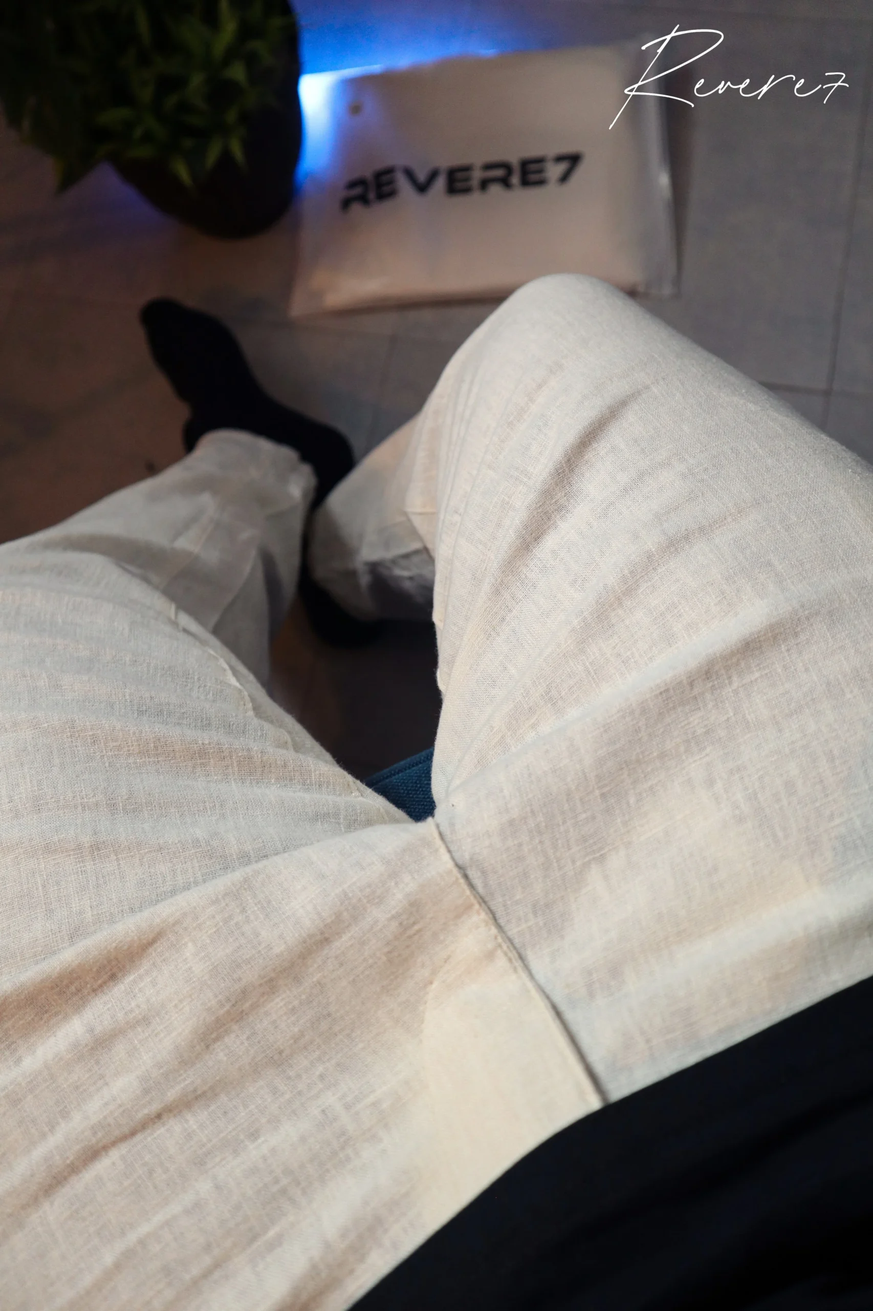 OFF WHITE- Linen pants